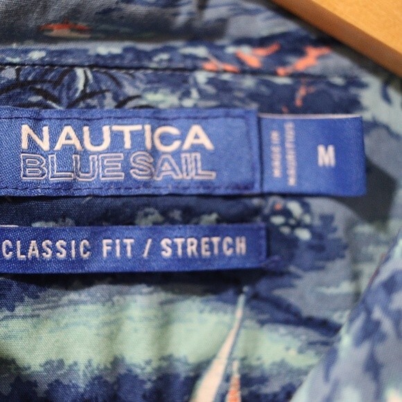 Nautica Blue Sail Classic Fit Stretch Tropical Palm Tree Sail Boat Button Down M - Picture 7 of 9